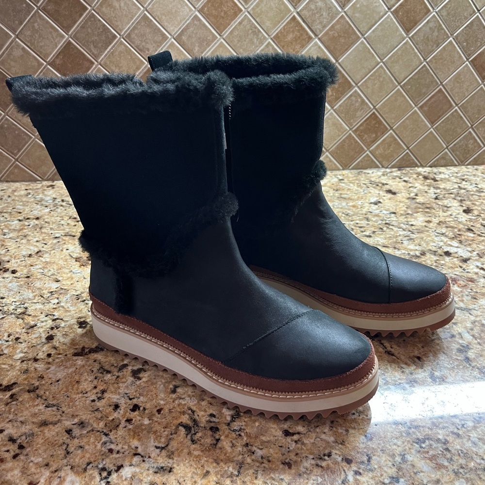 Toms McKenna boots